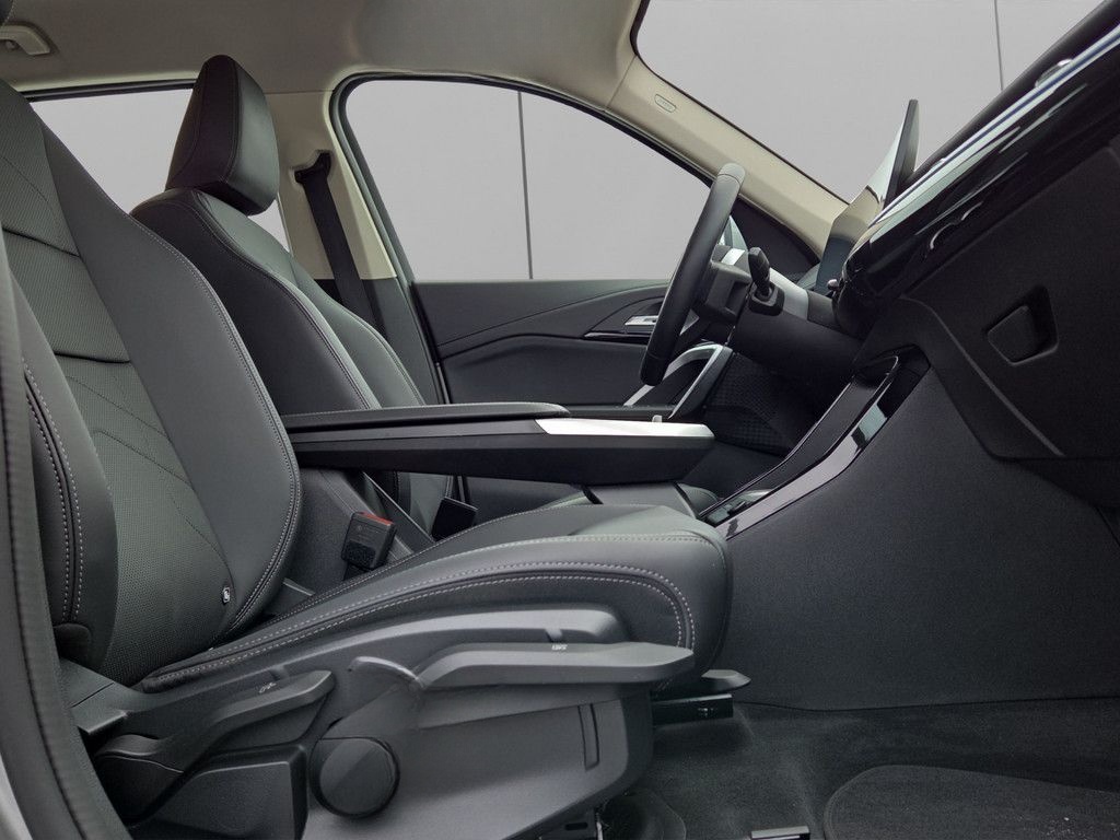 BMW iX1 eDrive20 xLine ELEKTRO LED NAVI LEDER AHK foto 4
