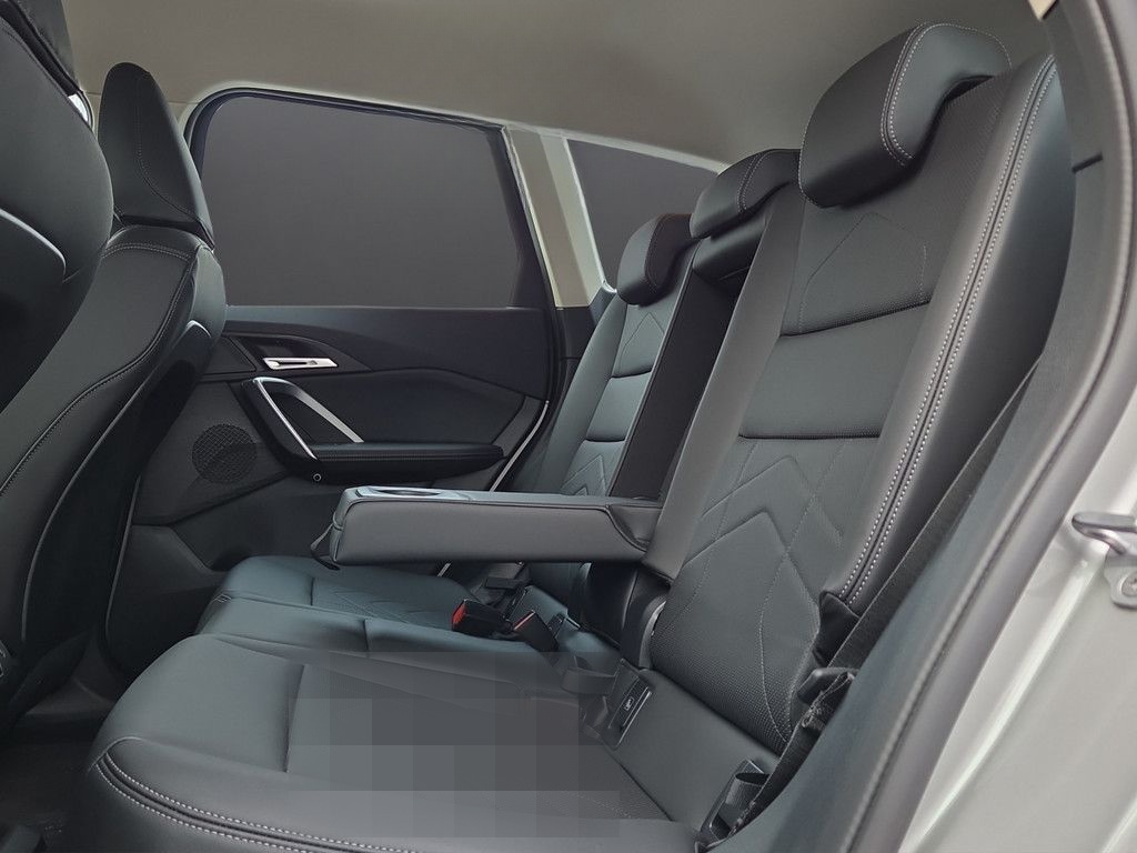 BMW iX1 eDrive20 xLine ELEKTRO LED NAVI LEDER AHK foto 5
