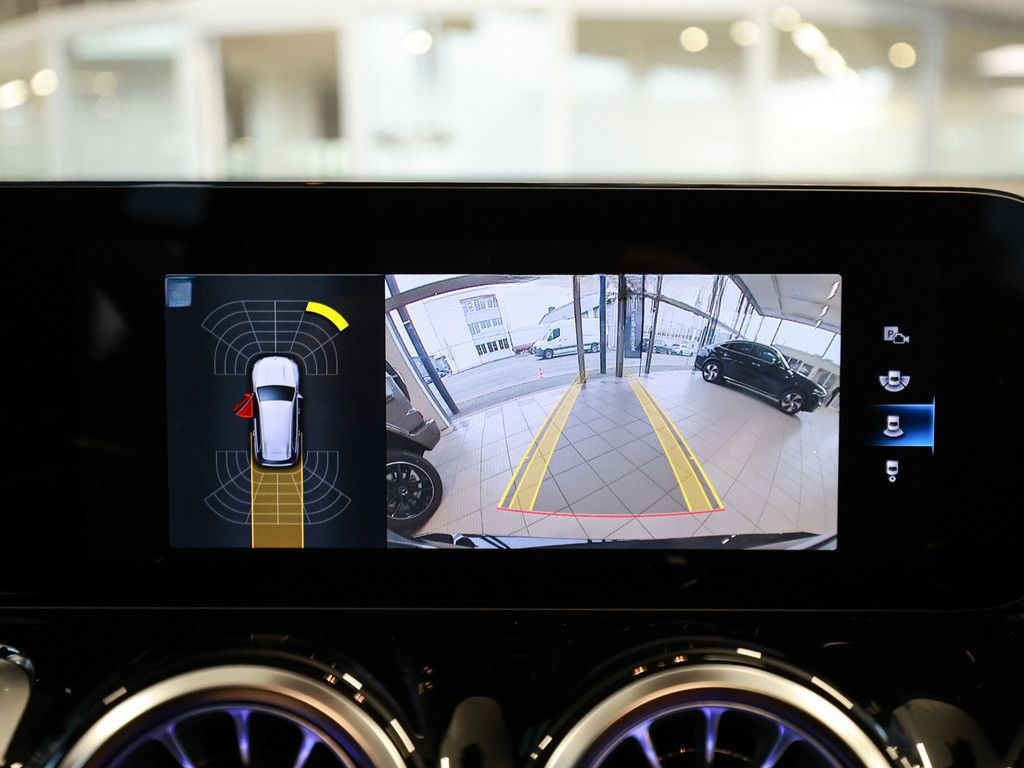 Mercedes-Benz GLB 220 d 4M AMG Sport AHK Standhz. Abstandstemp foto 15