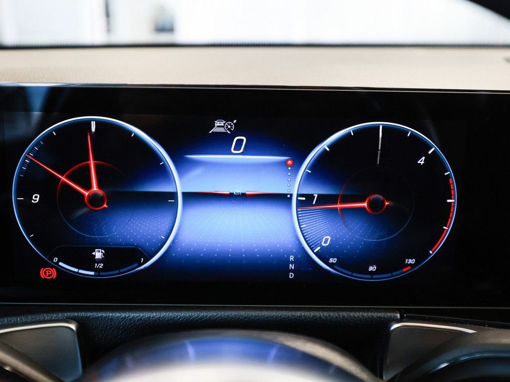 Mercedes-Benz GLB 220 d 4M AMG Sport AHK Standhz. Abstandstemp foto 20