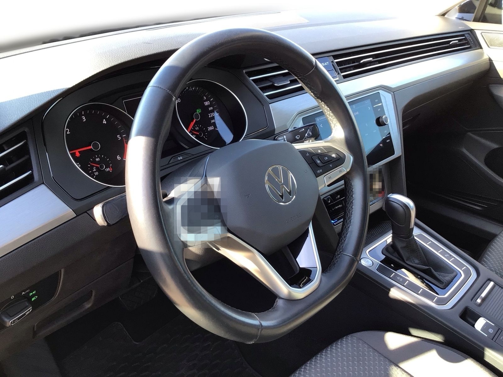 Volkswagen Passat Variant 2.0 TDI DSG +LED +ACC +RKAM +NAVI foto 9