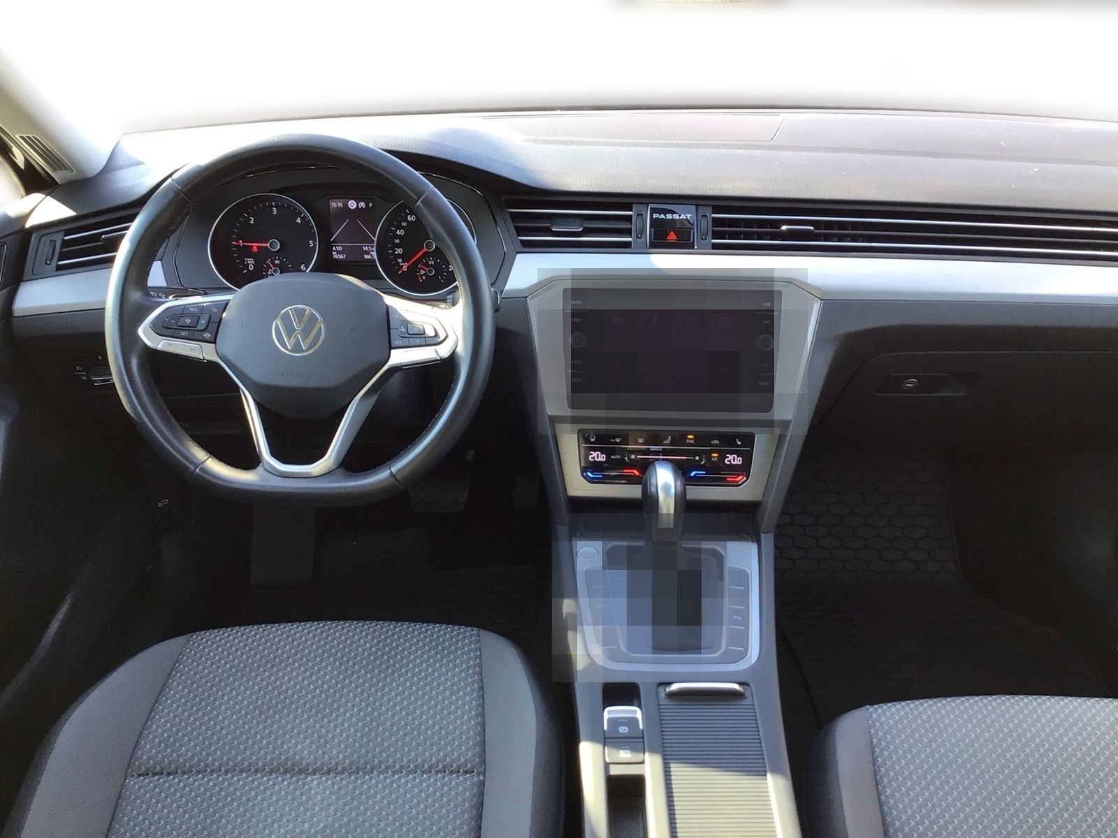 Volkswagen Passat Variant 2.0 TDI DSG +LED +ACC +RKAM +NAVI foto 10
