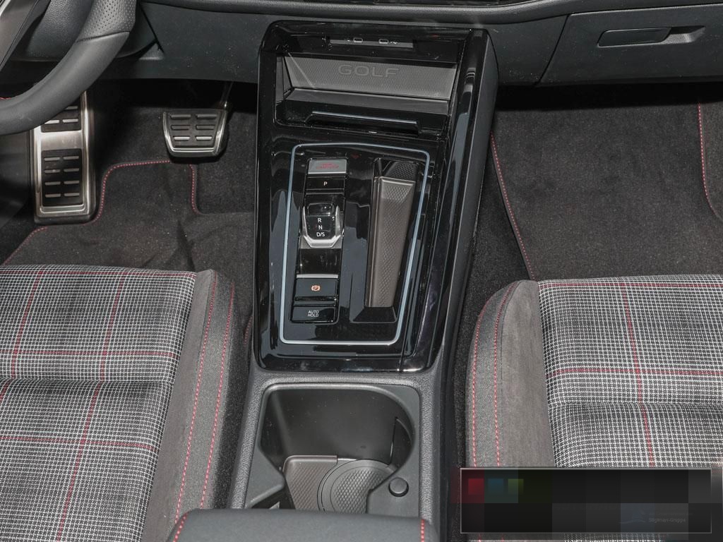 Volkswagen Golf GTI 2,0 TSI SITZHG+KAMERA+NAVI+PDC+AHK+ACC foto 8