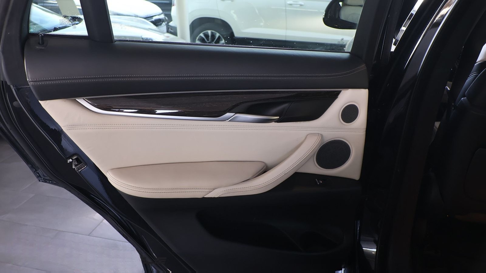 BMW X6 xDrive 50 i M Sportpaket* Kamera* Garantie*  foto 31