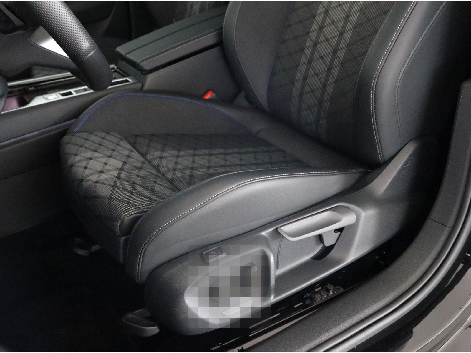 Volkswagen Passat Variant 2.0 TDI DSG R-Line*AHK*ACC foto 10