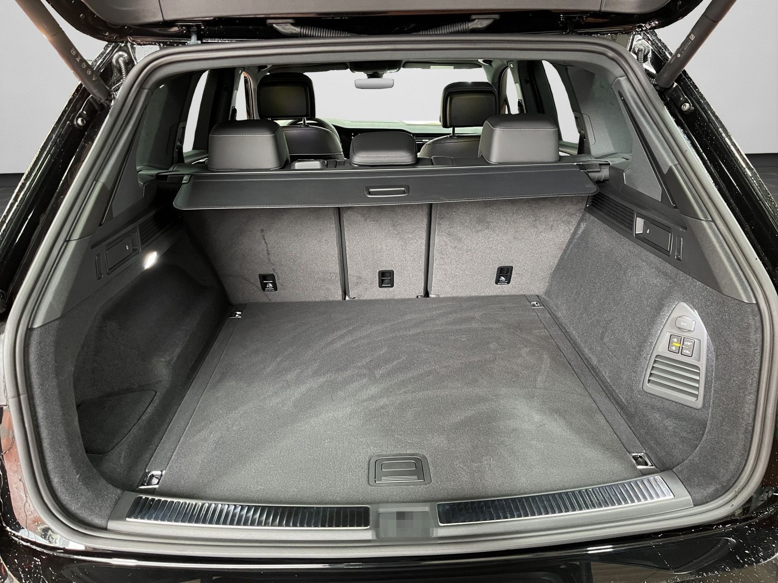 Volkswagen Touareg 3,0 TDI R-Line 4 Motion AHK/RFK/Panorama foto 15