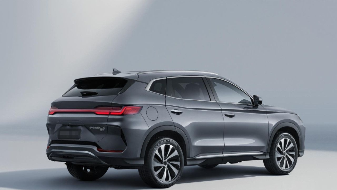 BYD Seal U DM-i Boost 1.5 Bestellfahrzeug foto 5