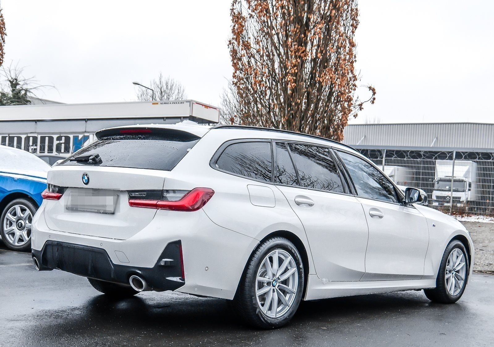 BMW 320i Finanzierung ab 0,49% foto 2