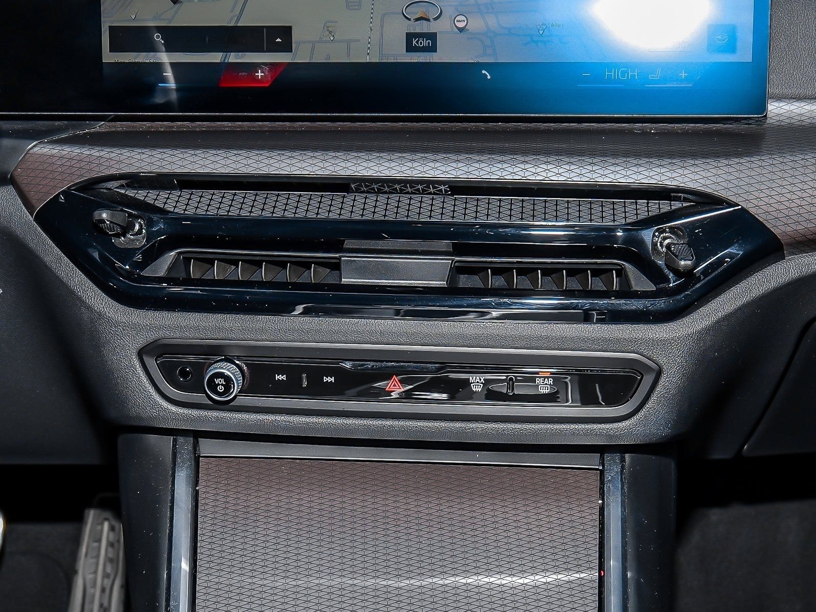BMW 320i Finanzierung ab 0,49% foto 14