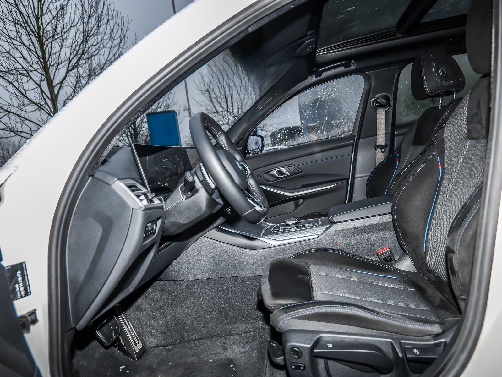 BMW 320i Finanzierung ab 0,49% foto 10