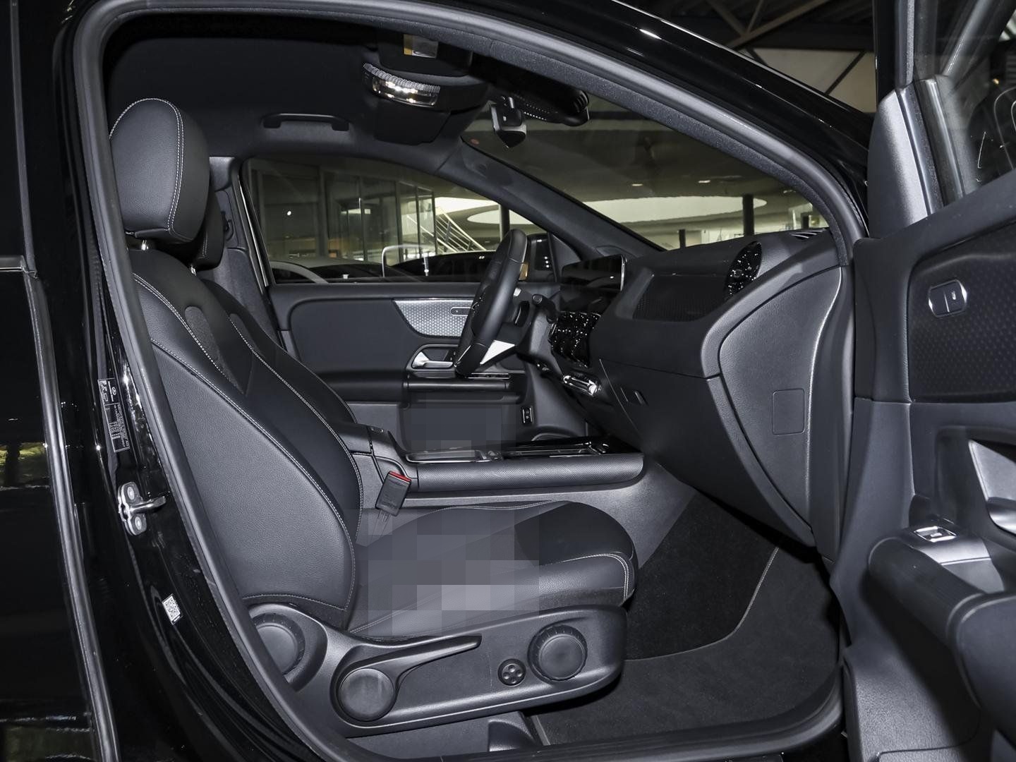 Mercedes-Benz GLA 200 Rückfahrkamera Sitzheizung MBUX-Navi LED foto 6