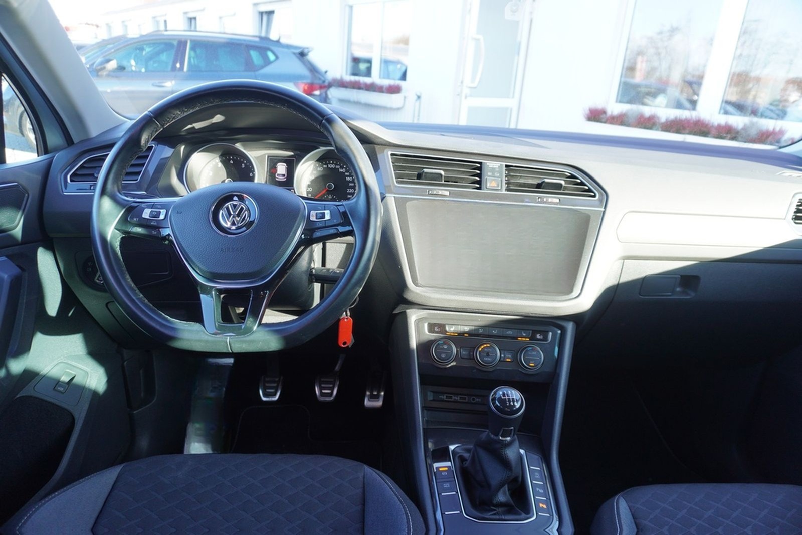 Volkswagen Tiguan 1.4 TSI Join Navi Kamera ACC AHK PDC LED foto 14