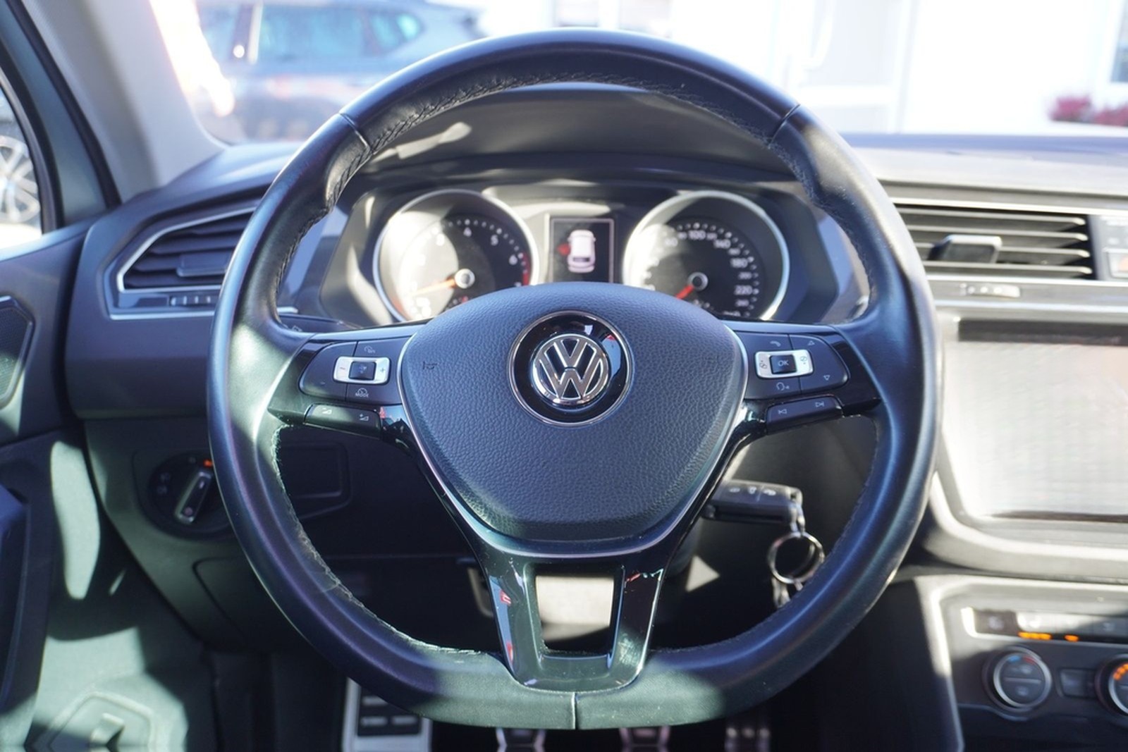 Volkswagen Tiguan 1.4 TSI Join Navi Kamera ACC AHK PDC LED foto 15