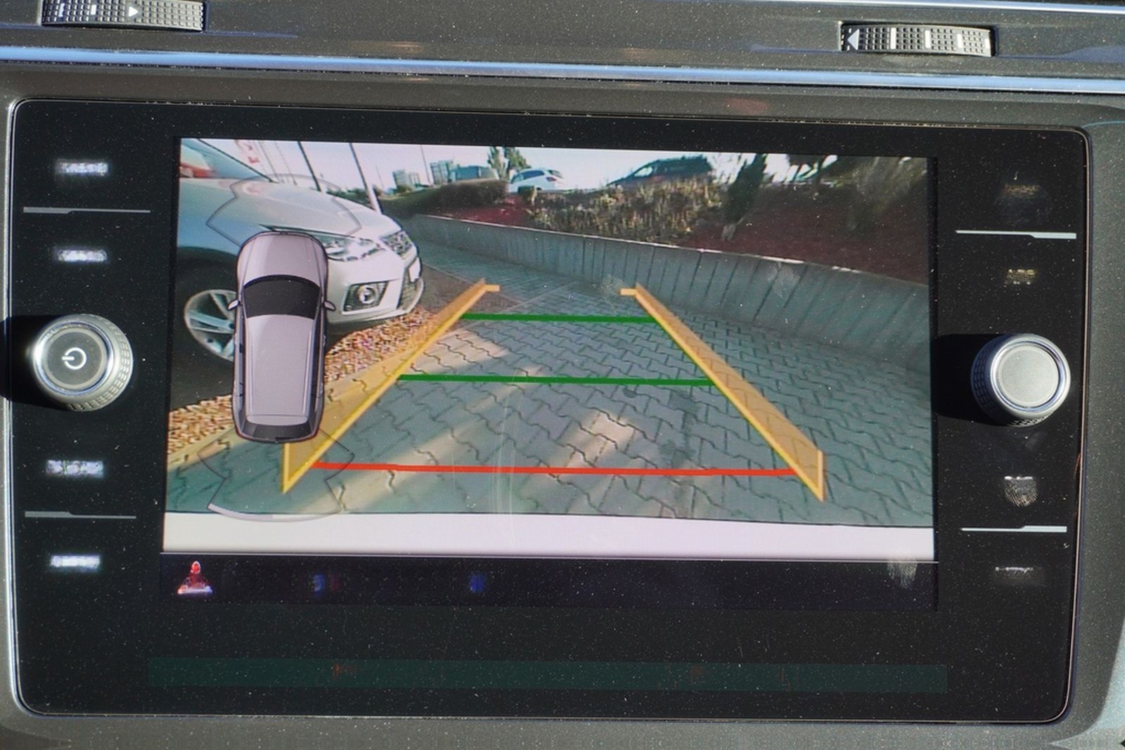 Volkswagen Tiguan 1.4 TSI Join Navi Kamera ACC AHK PDC LED foto 21
