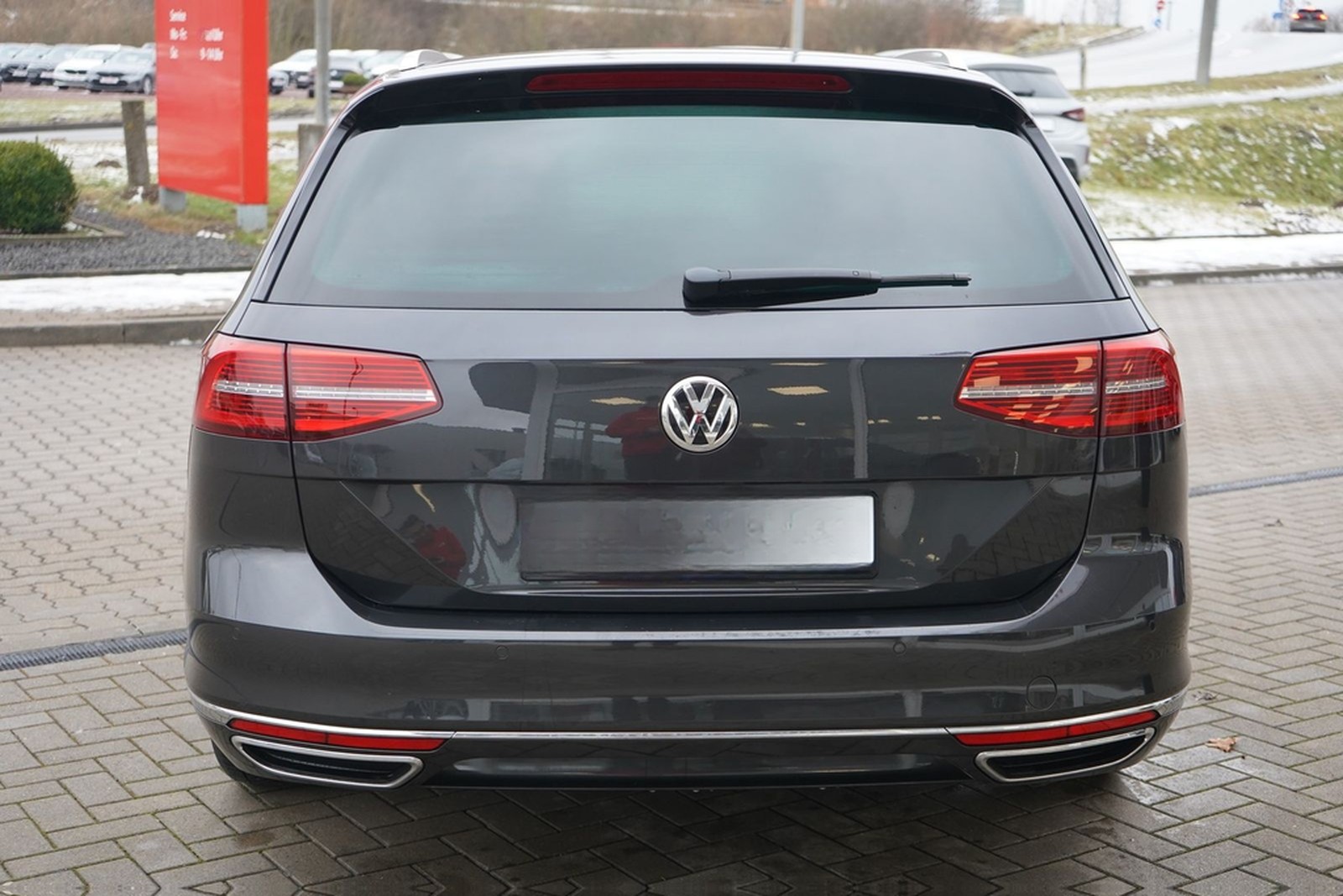 Volkswagen Passat Variant 2.0 Highline LED ACC Sitzheizung foto 5