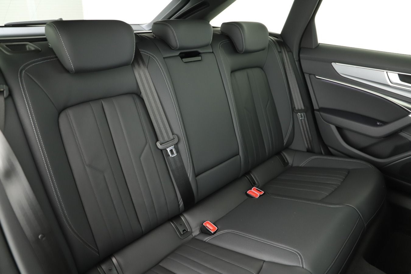 Audi A6 Avant 40 TDI Q S tronic advanced Matrix Pano foto 7