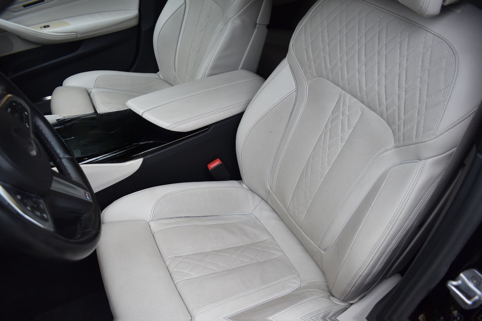 BMW 530d Limousine M Sportpaket Head-Up HiFi LED foto 11