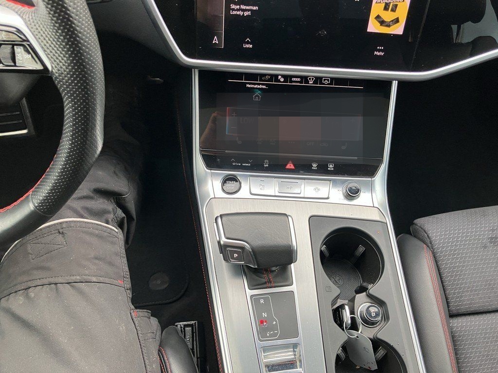 Audi A6 Avant 55 TFSIe qu. S tronic S line Matrix ACC foto 11