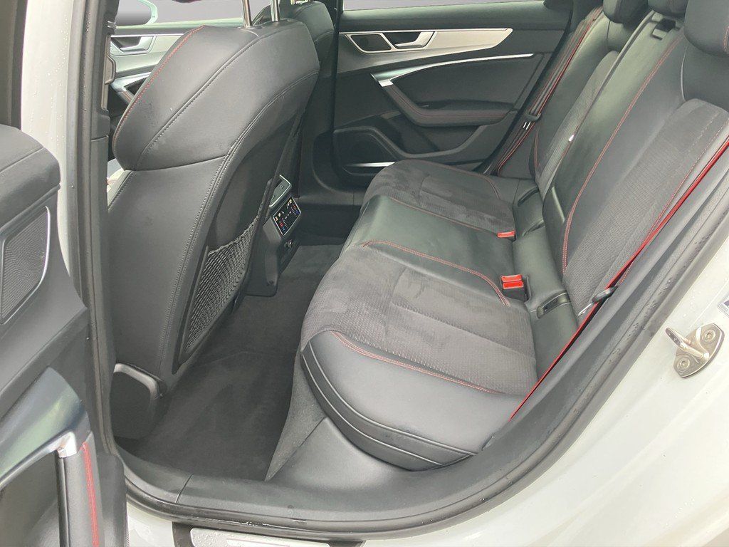 Audi A6 Avant 55 TFSIe qu. S tronic S line Matrix ACC foto 13