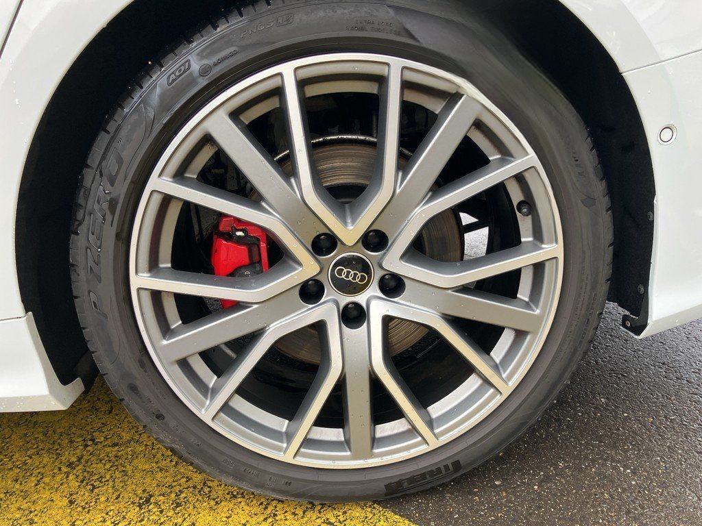 Audi A6 Avant 55 TFSIe qu. S tronic S line Matrix ACC foto 15