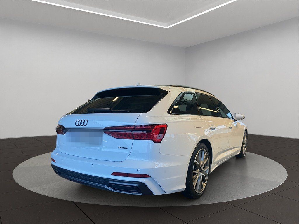 Audi A6 Avant 55 TFSIe qu. S tronic S line Matrix ACC foto 3