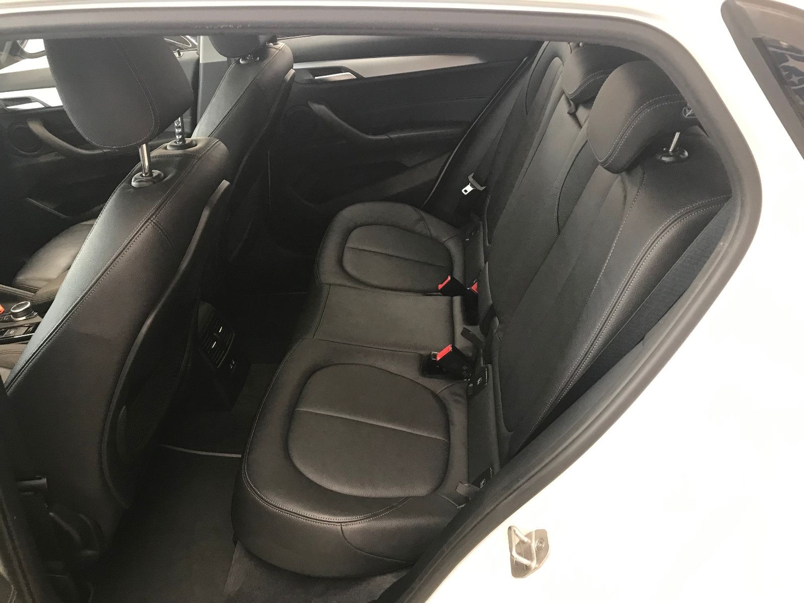 BMW X2 xDrive 18 d Advantage, Rückfahrkamera foto 22
