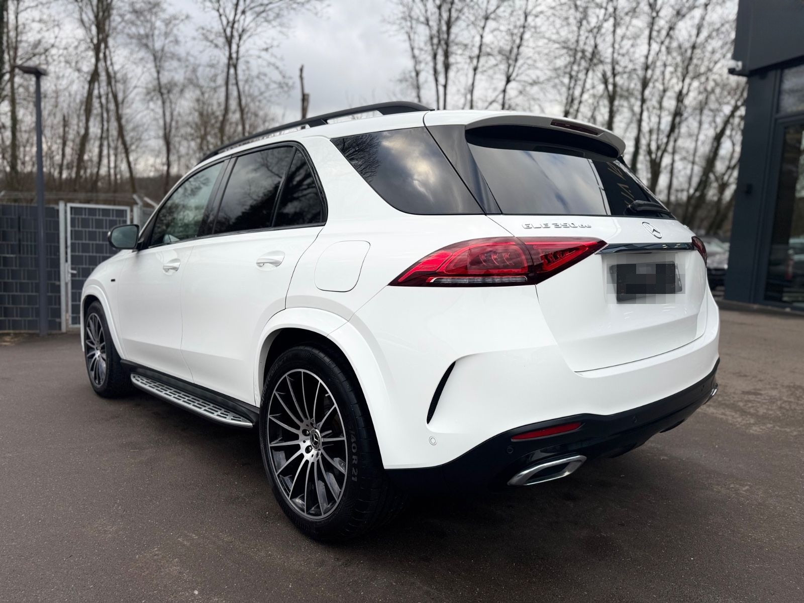 Mercedes-Benz GLE350de 4M*AMG-LINE*NIGHT*AHK*21.ZOLL* foto 10