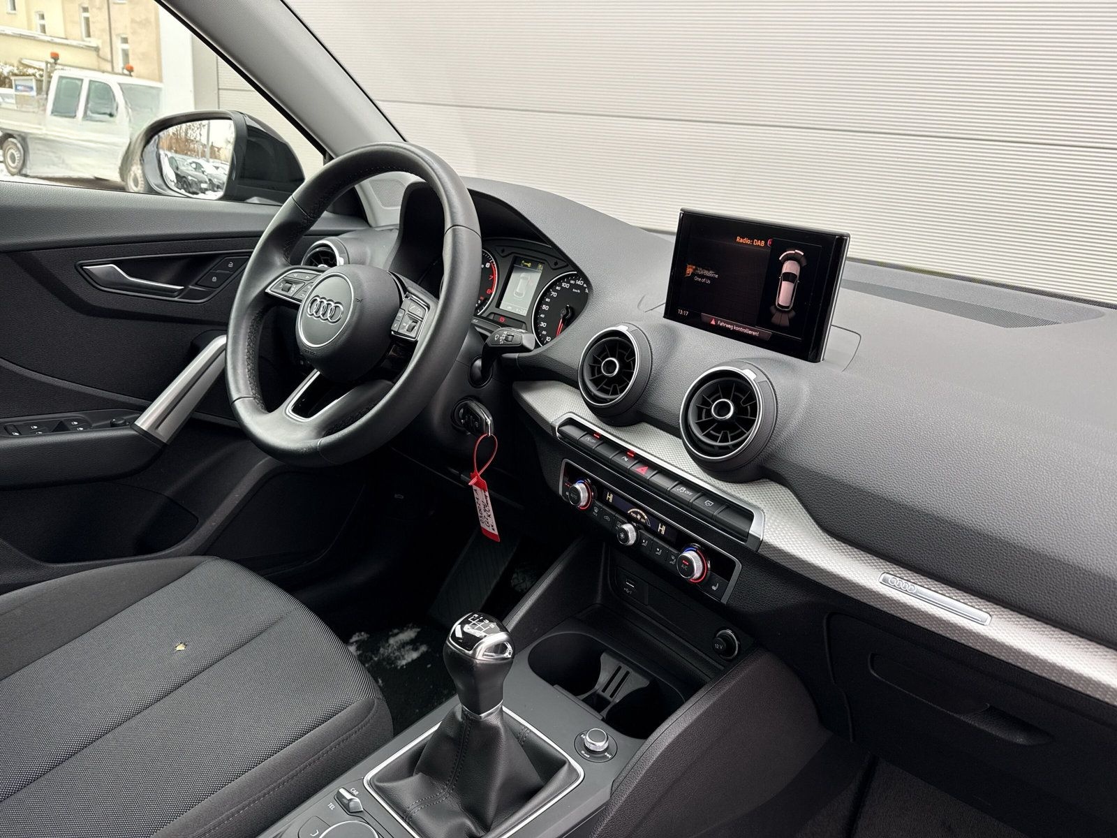 Audi Q2 35 TFSI advanced LED Kamera Parkass. foto 14