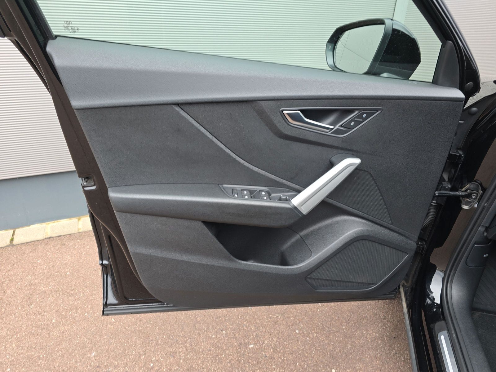 Audi Q2 35 TFSI advanced LED Kamera Parkass. foto 16