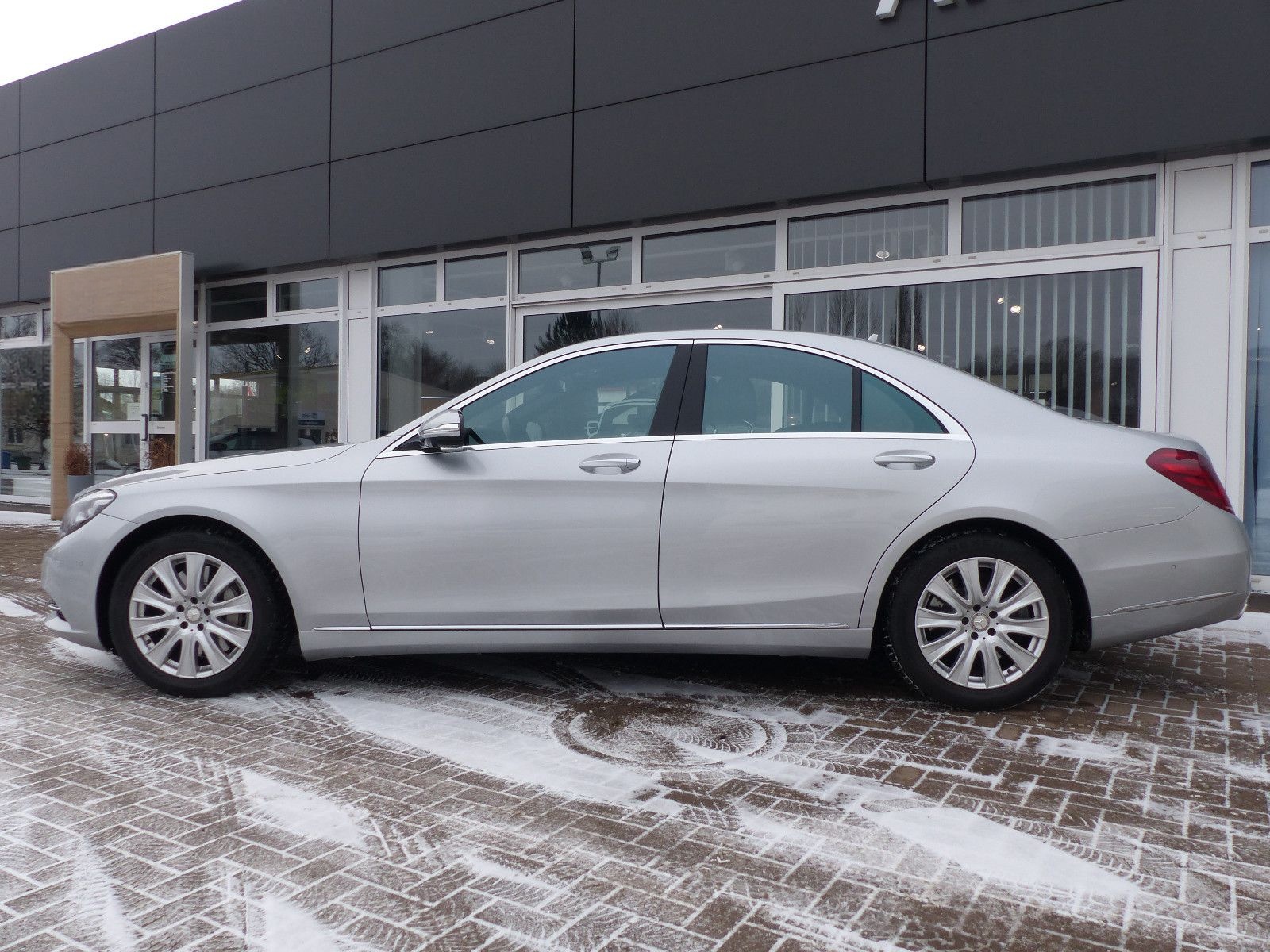 Mercedes-Benz S 500 Limousine 4Matic LED Navi 8 Fach Bereift foto 10