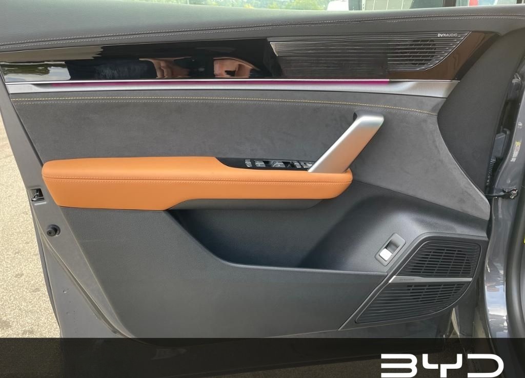 BYD TANG 2024 SONDERAKTION foto 4