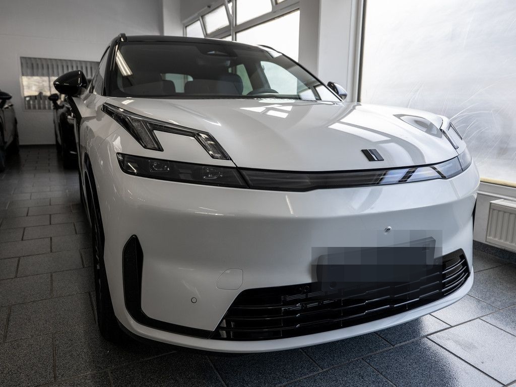 Lynk&Co 08 Core SHZ KAMERA NAVI W-LAN ACC LED PANO 360° foto 3