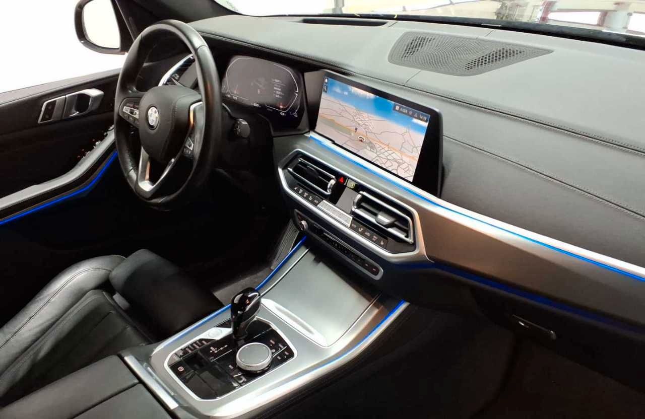 BMW X5 xDrive30d xLine Navi HuD Leder SHZ foto 12