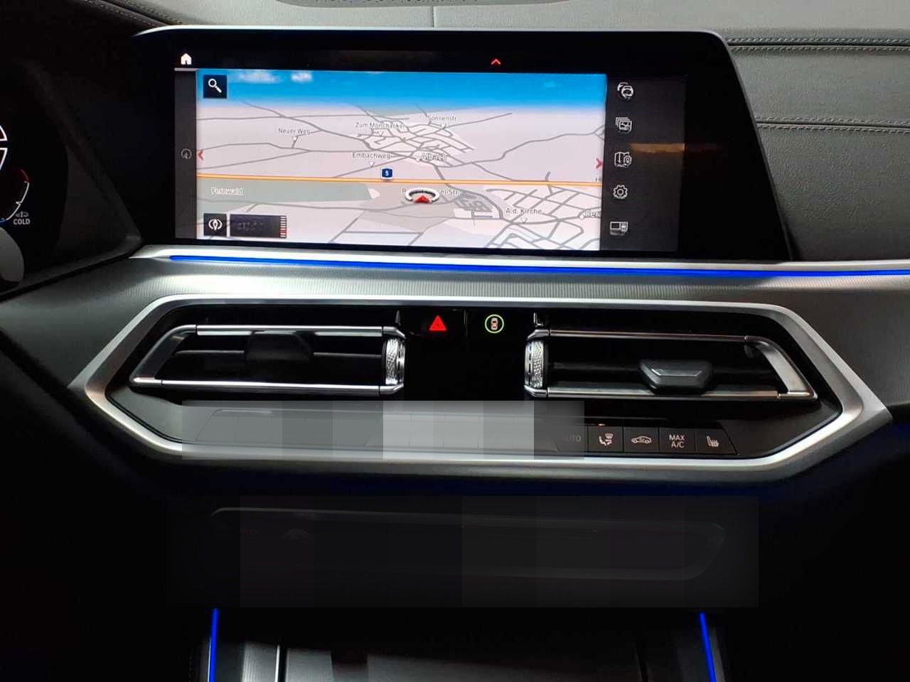 BMW X5 xDrive30d xLine Navi HuD Leder SHZ foto 6