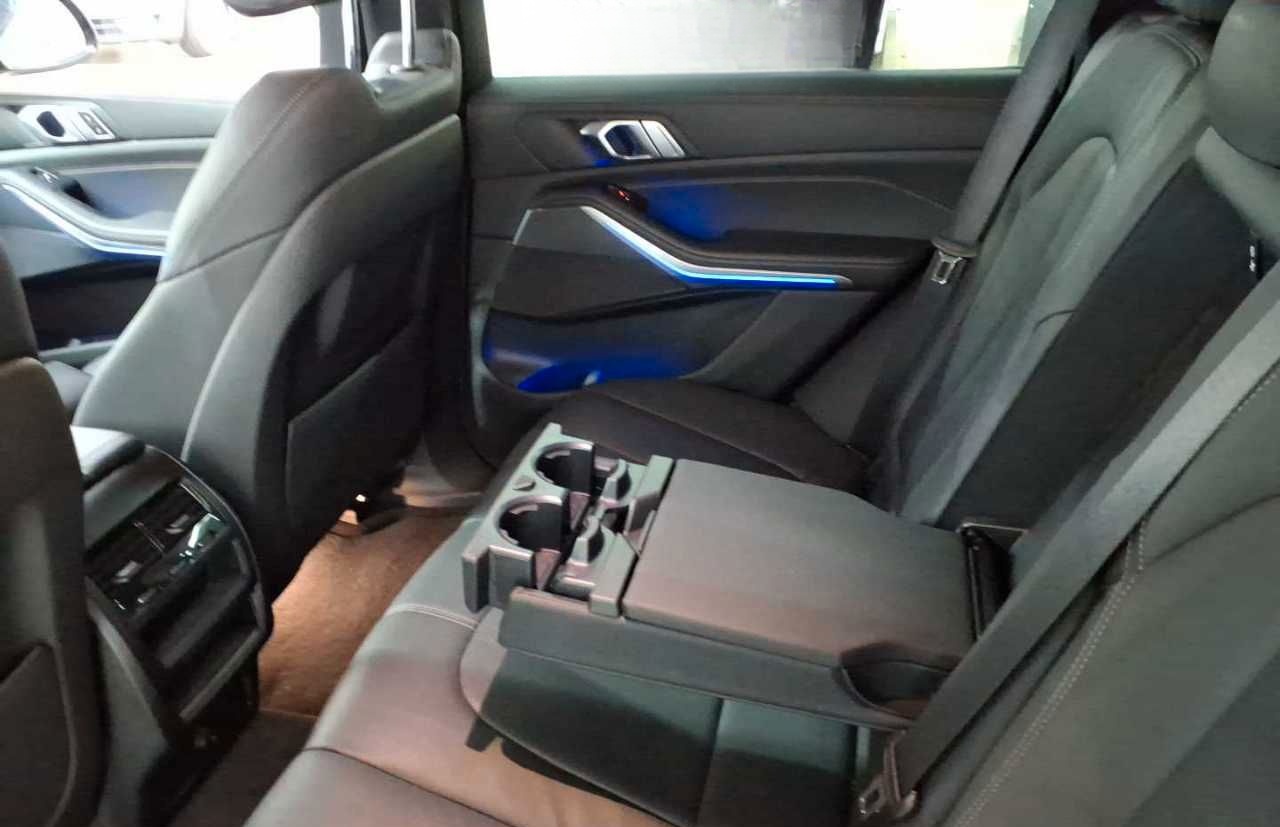 BMW X5 xDrive30d xLine Navi HuD Leder SHZ foto 8