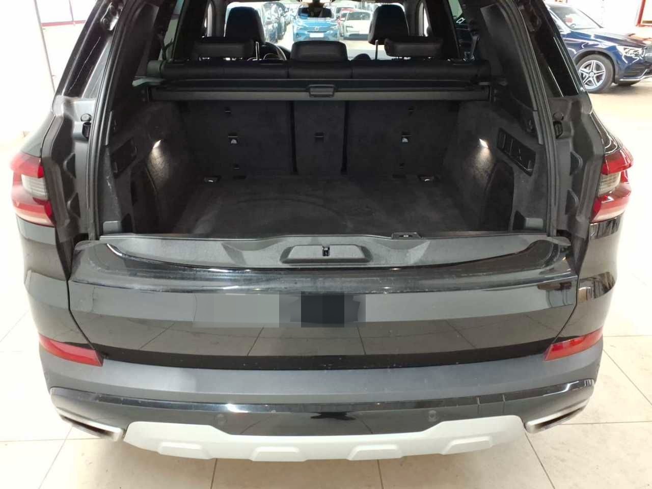 BMW X5 xDrive30d xLine Navi HuD Leder SHZ foto 9