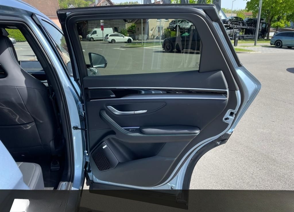 BYD SEAL U Design 2xKlima 360 AUT DynLicht HUD Kam. foto 11