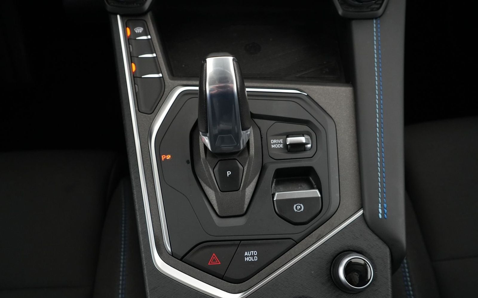 Lynk&Co 01 1.5T HEV Nav|ACC|Pano|LED|360Alarm|SHZ|20 ACC foto 13