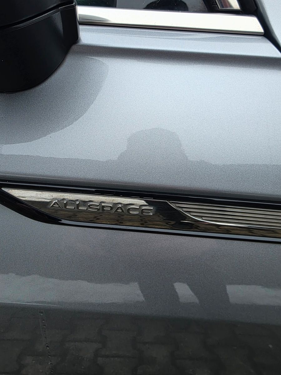 Volkswagen Tiguan Allspace Life 4Motion foto 13