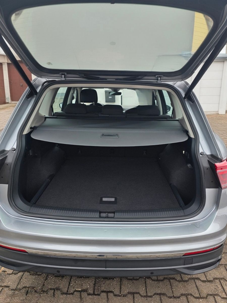 Volkswagen Tiguan Allspace Life 4Motion foto 9