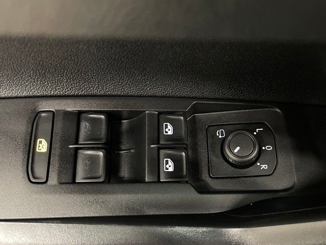 Volkswagen Taigo 1.0 TSI Life AHK+APP+LANE+LED foto 21