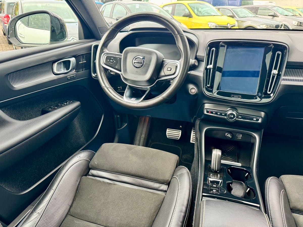 Volvo XC 40 R Design AWD Automatik 360°Kamera Navi foto 14