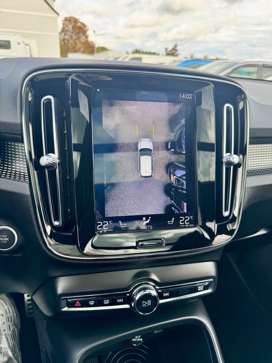 Volvo XC 40 R Design AWD Automatik 360°Kamera Navi foto 17