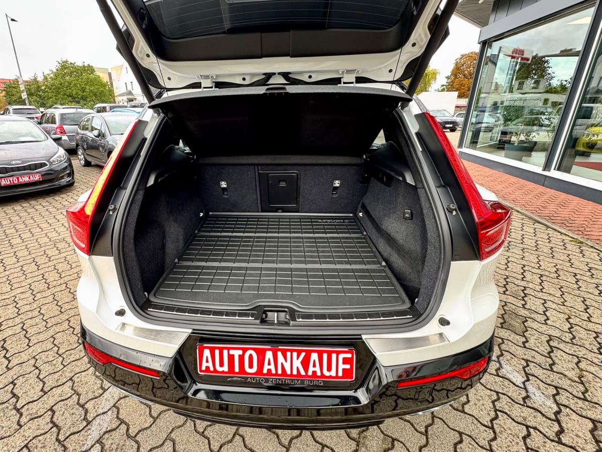 Volvo XC 40 R Design AWD Automatik 360°Kamera Navi foto 20