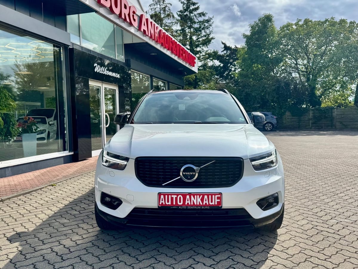 Volvo XC 40 R Design AWD Automatik 360°Kamera Navi foto 3