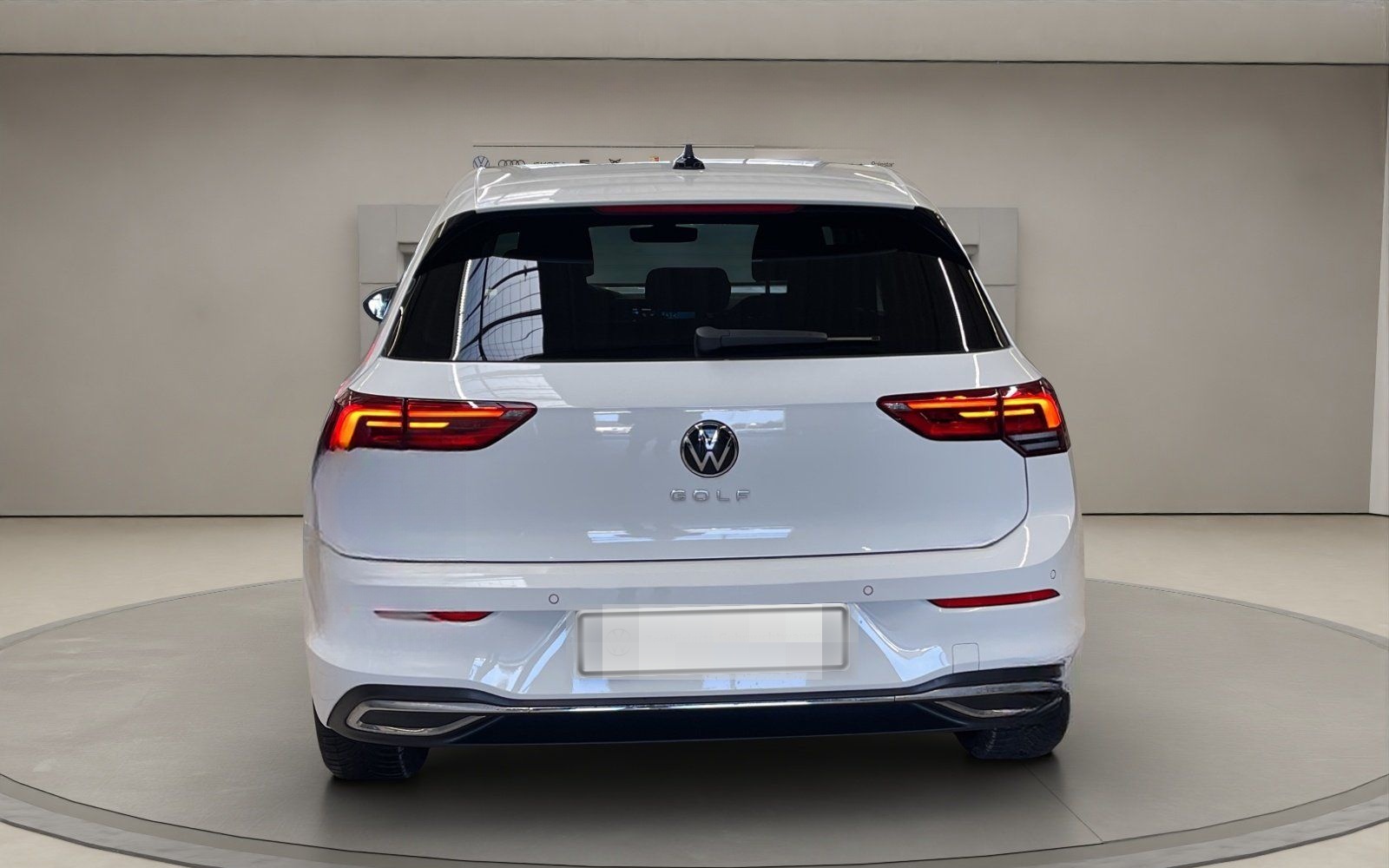Volkswagen Golf VIII 1.0 eTSI Move AUT Virtual DynLicht LED foto 5