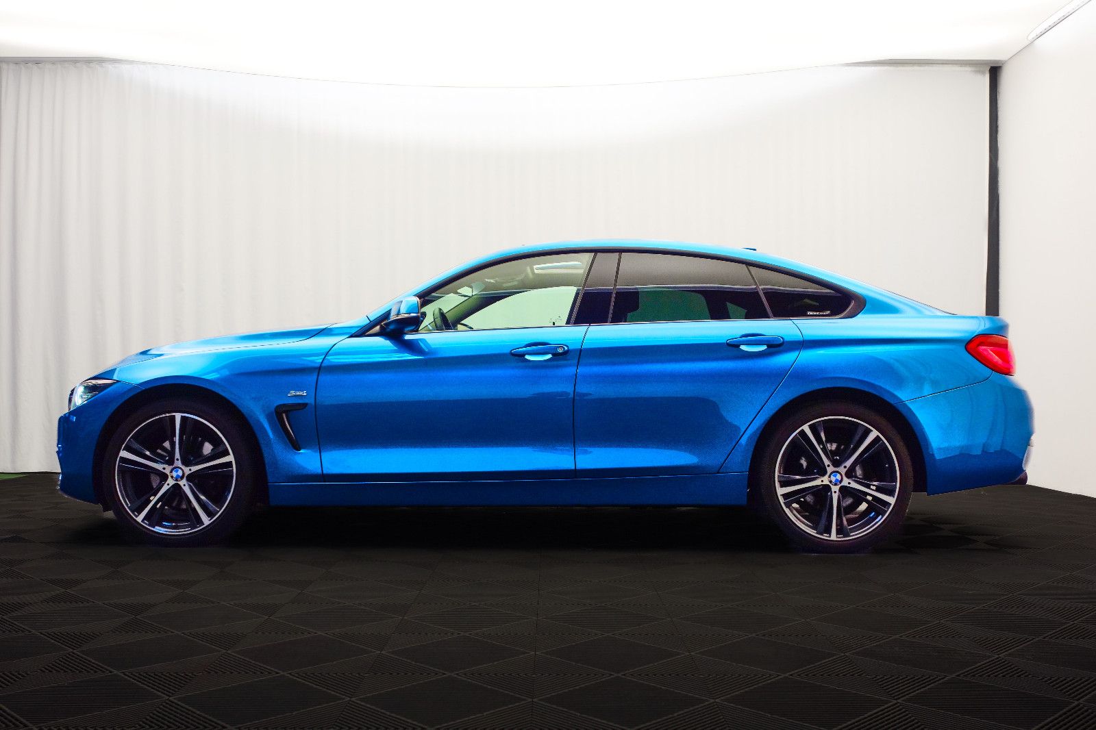 BMW 430 i xDrive Sport Line Gran Coupe foto 4