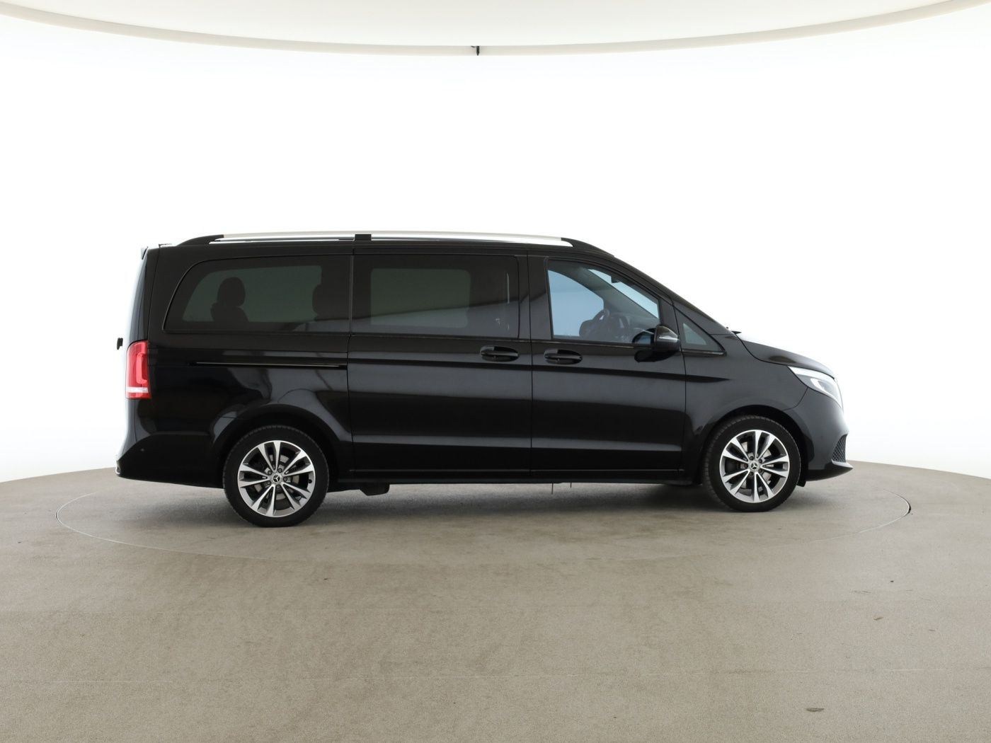 Mercedes-Benz V 300 d LANG+AVANTGARDE+LEDER+360+DISTRONIC+LED foto 8
