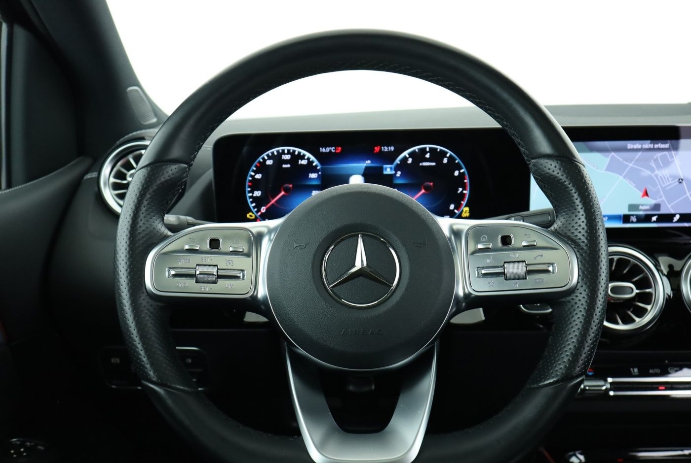Mercedes-Benz B 200 *AMG*Edition 2020*Panorama*Navigation*LED* foto 11