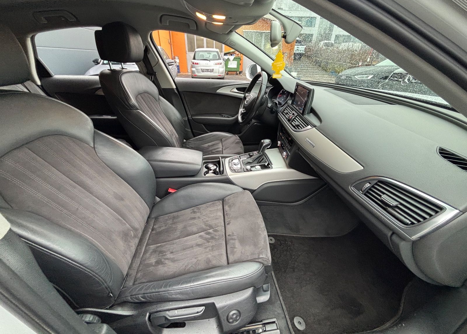 Audi A6 Lim. 3.0 TDI quattro**Top-Ausstattung** foto 18
